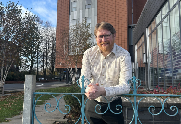 Thenue helps community with new volunteer programme