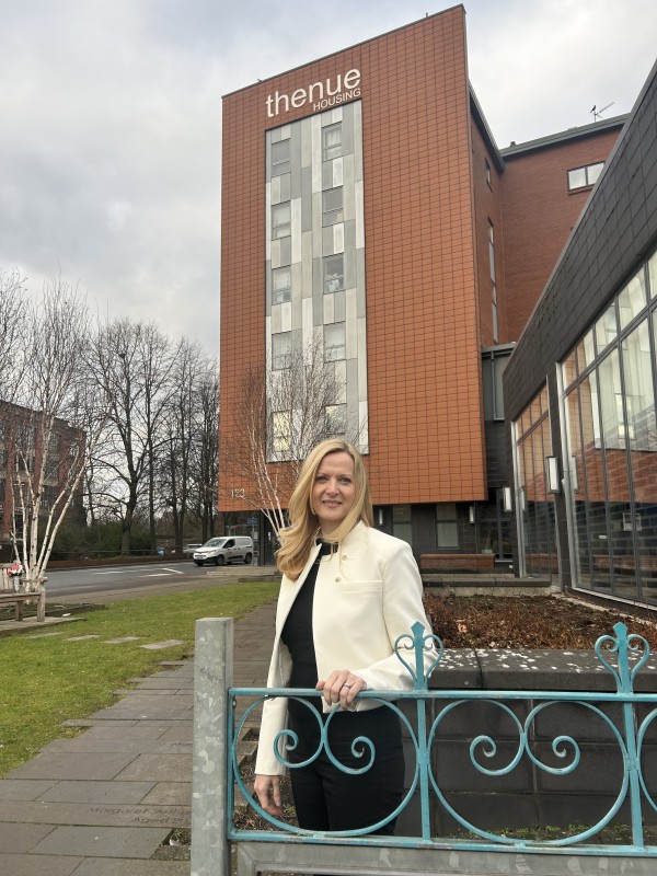 Gillian joins the team at Thenue